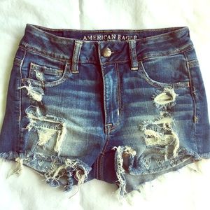 American Eagle high rise shortie